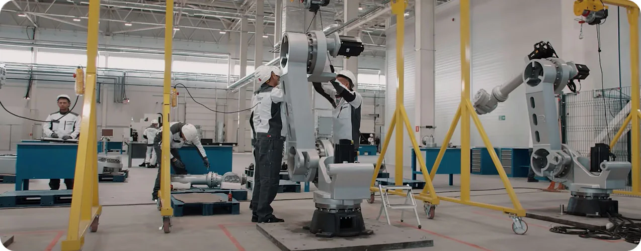 Сборка промышленного робота